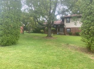 8929 Virginia Ave, Manassas, VA 20110