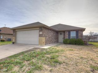 1152 Heather Ln, Webb City, MO 64870