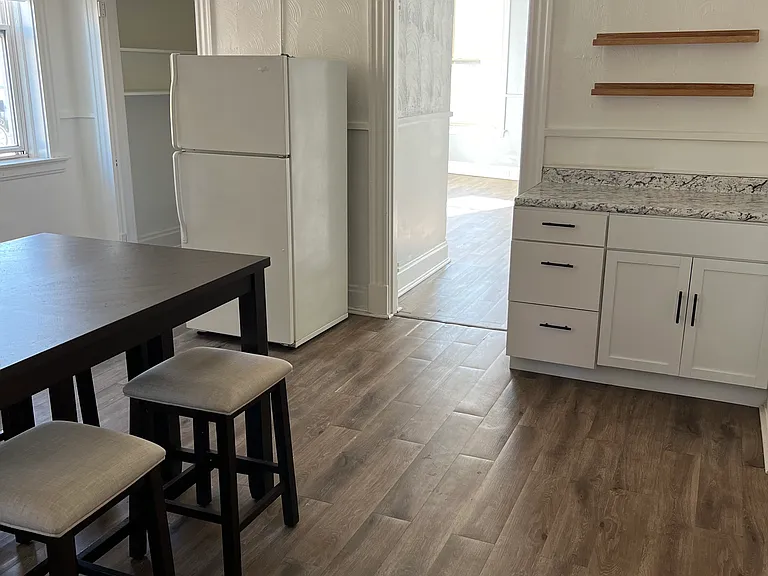 4635 Montgomery Rd — Photo 2