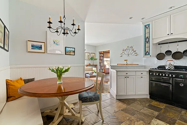 Sold by Corcoran | media 4