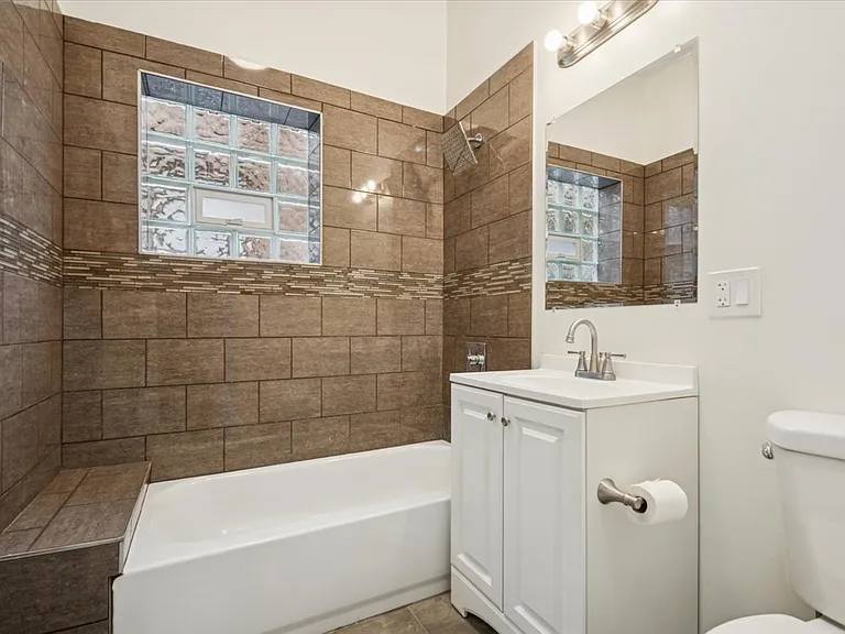 6338 S Ada St #1 — Photo 10