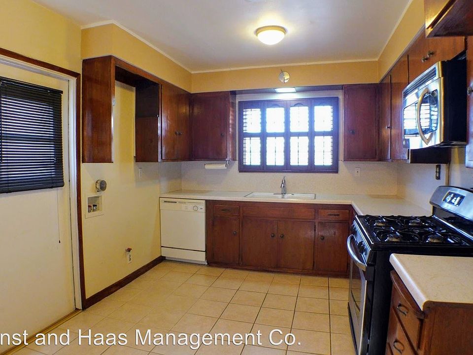 1st image of 3608 Carfax Ave