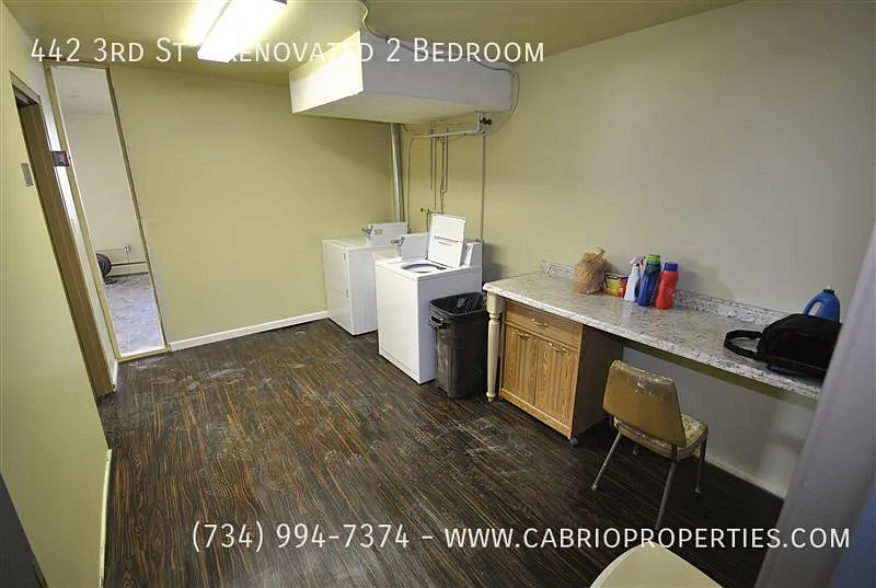 442 3rd St — Photo 2