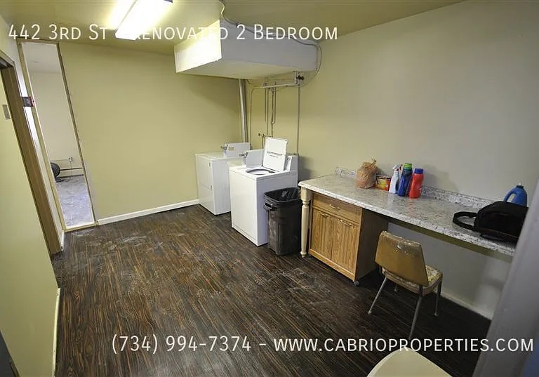 442 3rd St — Photo 2