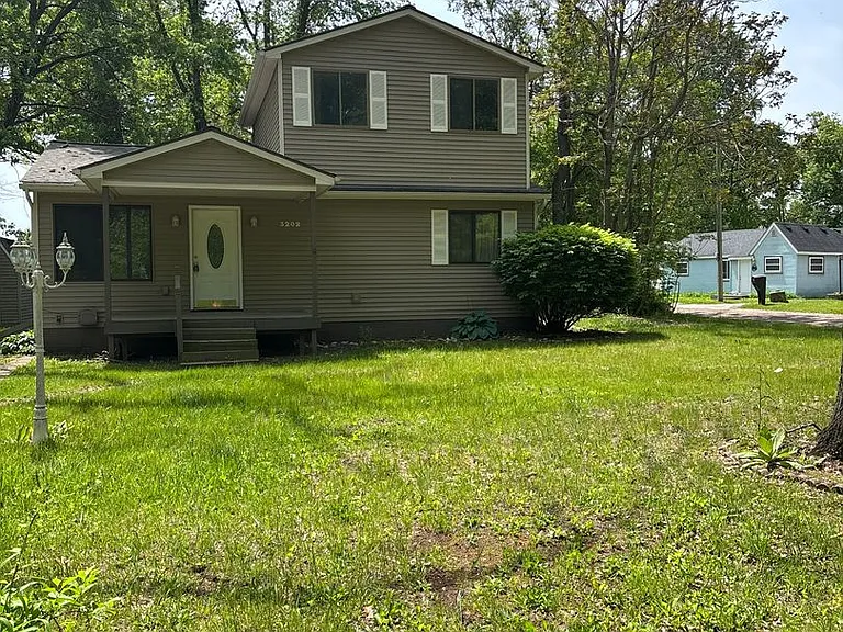 3202 Giddings Blvd — Photo 15