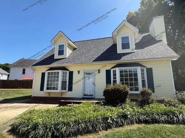 127 Edgedale Ct, Kernersville, NC 27284