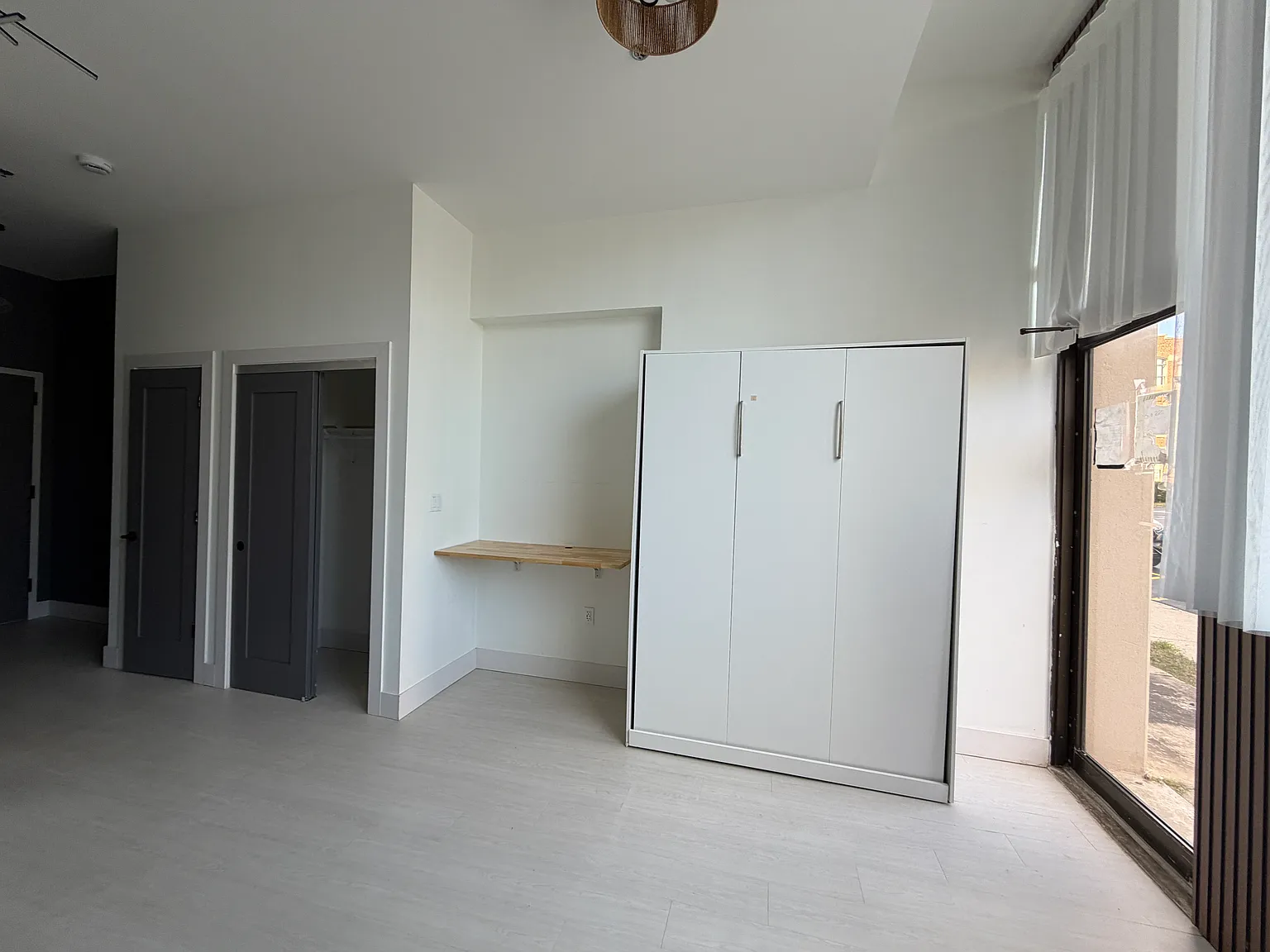83 Scovill St — Photo 3