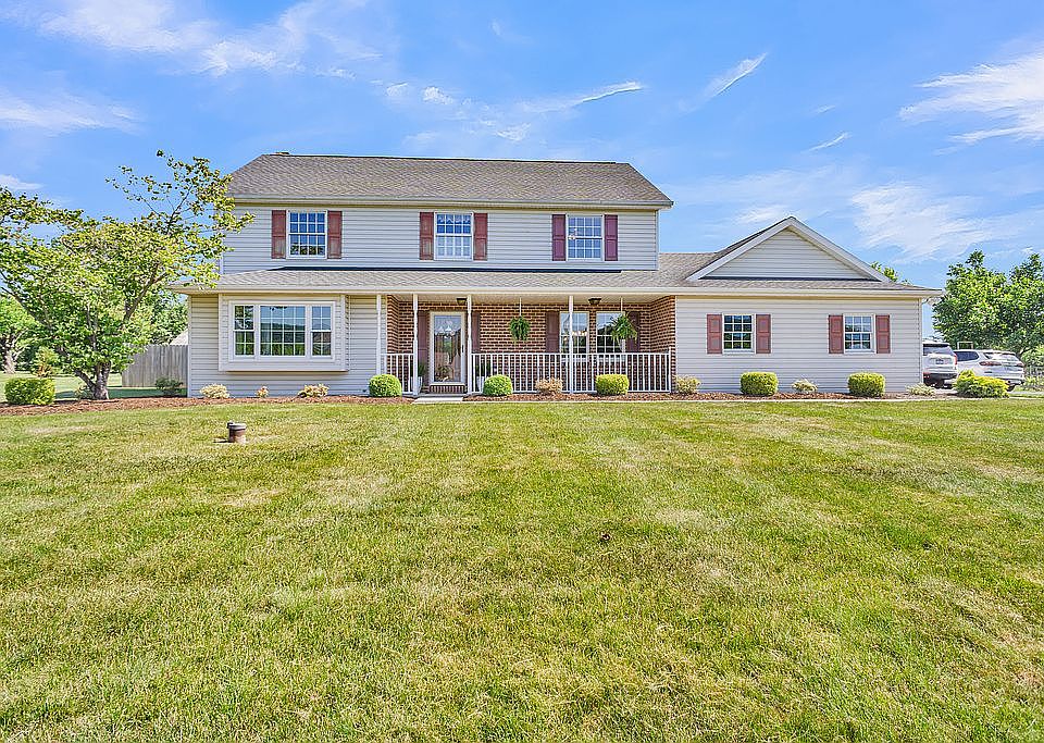 1st image of 1813 Hunter Dr