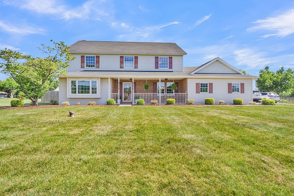 1813 Hunter Dr - Property Image