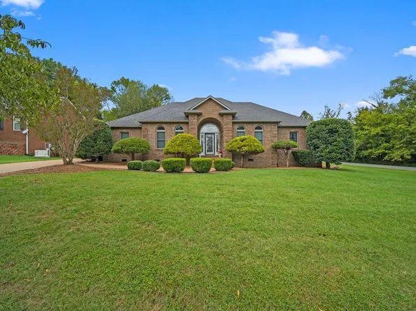 2116 Boxwood Cir, Cookeville, TN 38506