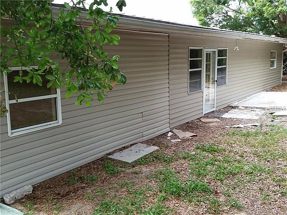 2nd image of 1944 Cornelia Dr