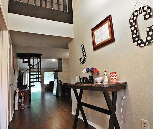 2nd image of 2667 Coopers Post Ln