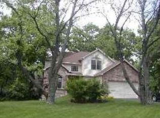 510 Joy Ln, Dundee, IL 60118