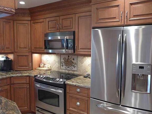 2nd image of 330 S Ocean Bl #203