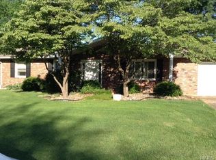 25 Gary Ave, Maryville, IL