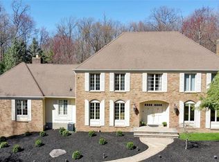 450 Saddle Back Trl, Franklin Lakes, NJ 07417