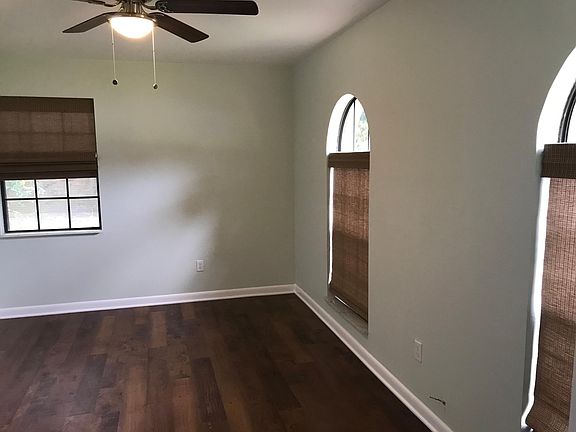 3rd image of 2290 Fairchild St