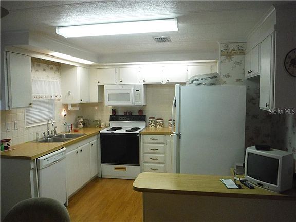 5th image of 34 Bear Run Ct #68