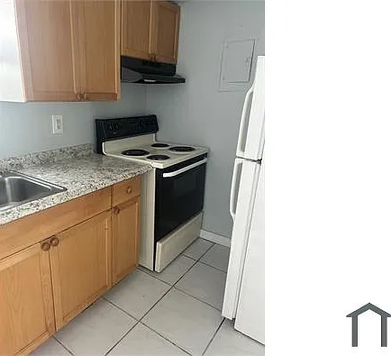 927 NW 7th Ct #2 — Photo 3