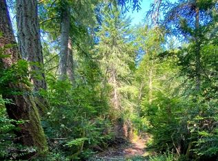 28686 141st Ave SW, Vashon, WA 98070