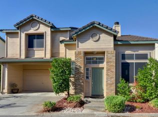 9566 Dominion Wood Ln, Elk Grove, CA 95758