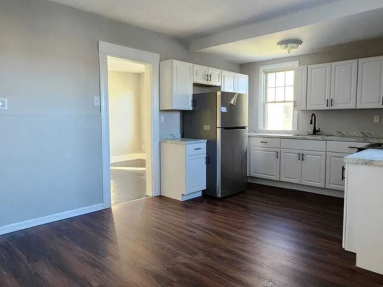 266 Brooks St #2 — Photo 14