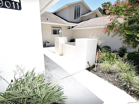 2nd image of 9011 Village Green Blvd