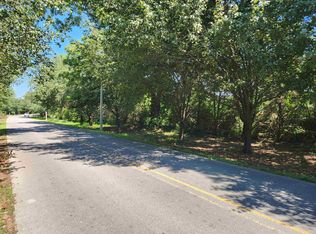 3 Sunset Dr, Muscle Shoals, AL 35661