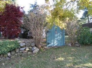 9 Rosedale Ave, Shrewsbury, MA 01545