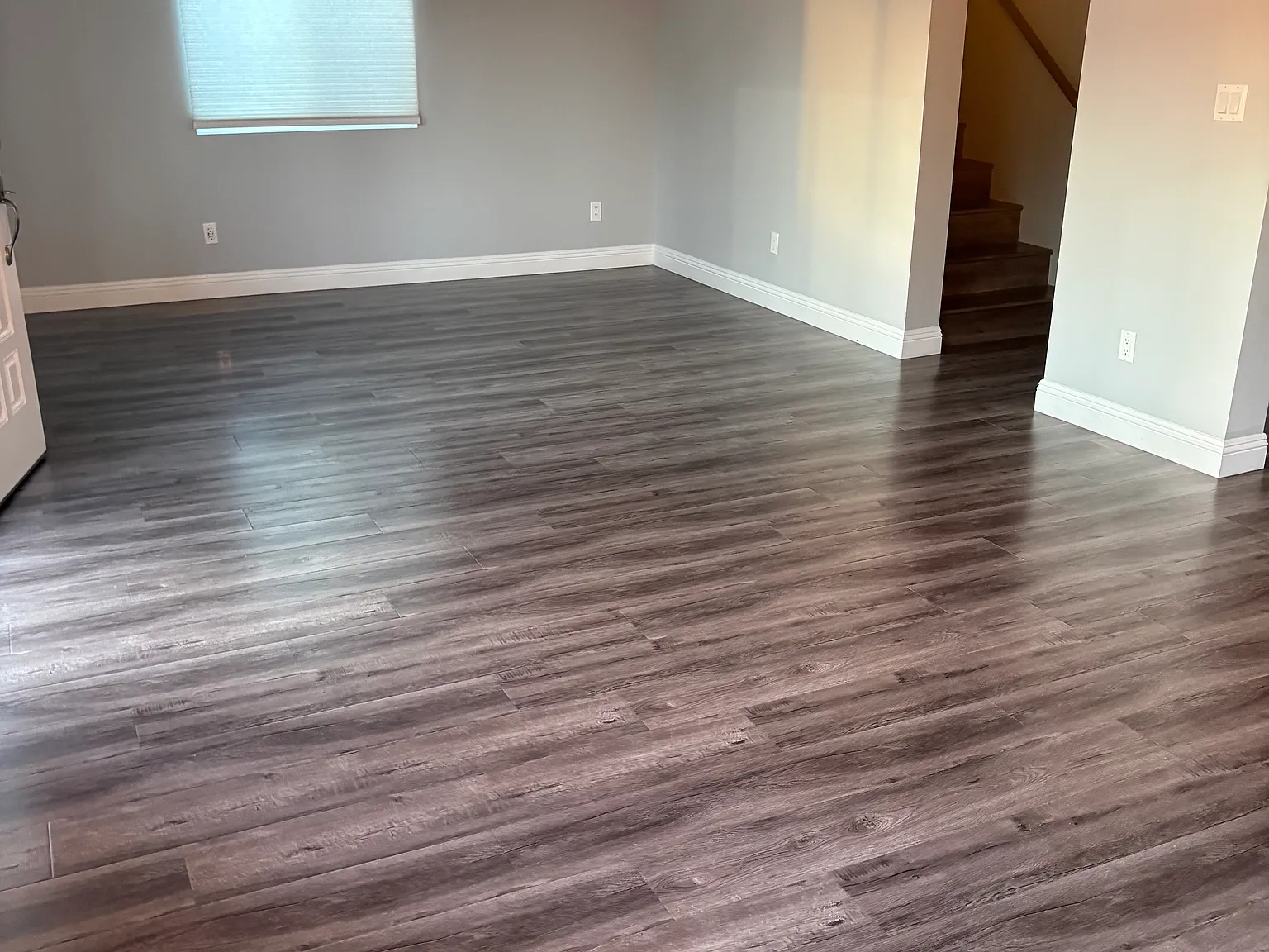 3 bed, 2.5 bath, 2100 sqft, $4,200 — Photo 4