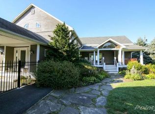 2984 Whitetail Deer Dr, Bath, PA 18014