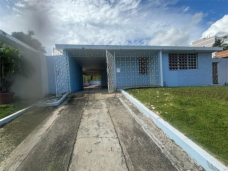 2 Calle — Photo 3