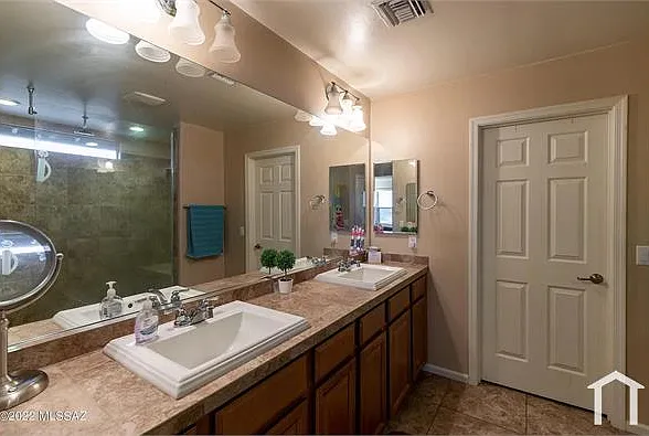 7205 W Dupont Way — Photo 17