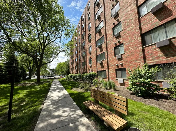 5339 N Cumberland Ave #106, Chicago, IL 60656