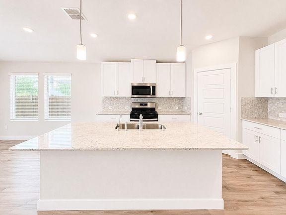 4th image of 2643 Homestead Ranch Ln