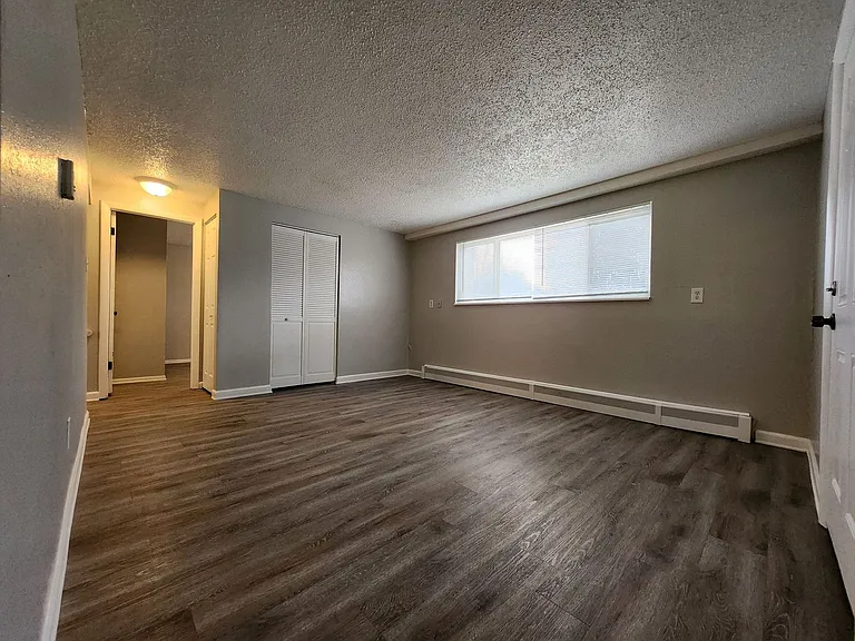 7135 Alegre Cir #4 — Photo 11