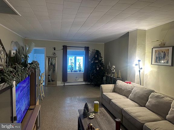 4th image of 2862 Aramingo Ave