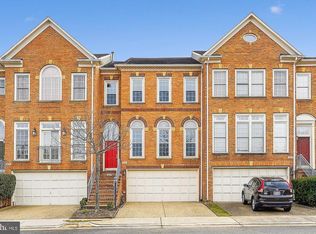 1805 Dawson St, Vienna, VA 22182