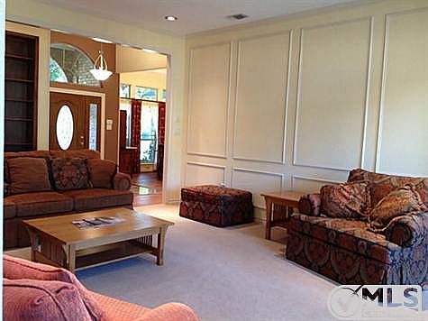 5th image of 2565 Primrose Dr