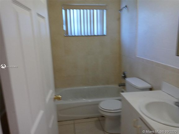 4th image of 2130 NW 76th St #2130