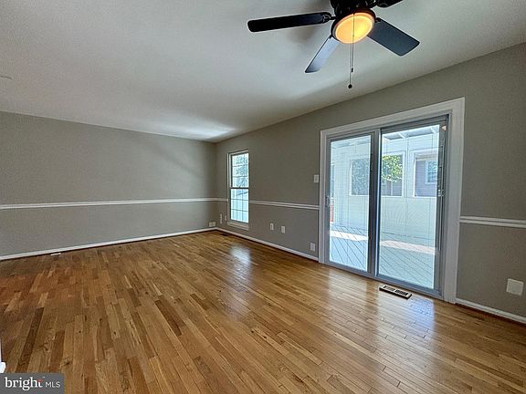5th image of 3251 Saint Florence Ter
