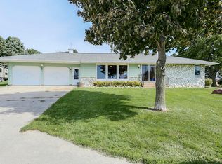 25339 500th St, Walnut, IA 51577