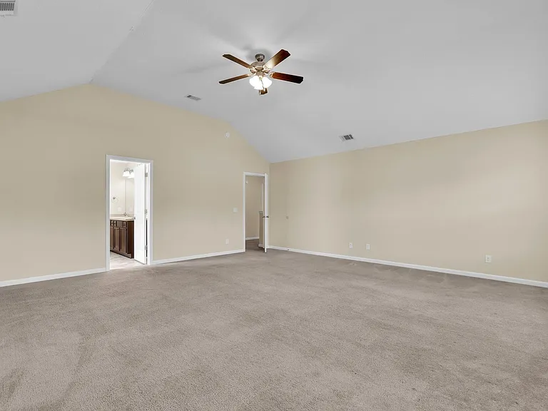 659 Red Oak Ln — Photo 29