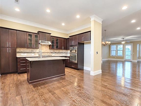 2nd image of 1192 Holly Ave #32
