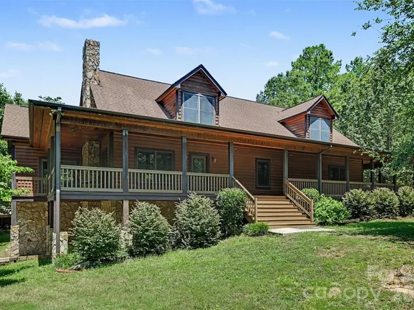 121 Mossy Rock Trl, Iron Station, NC 28080