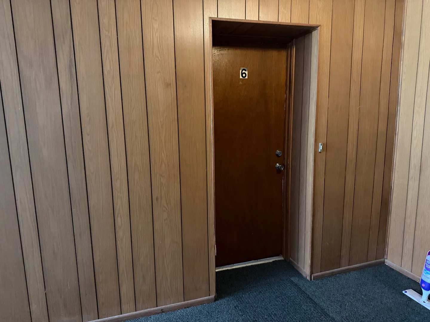 211 N Lincoln St - 6 — Photo 4