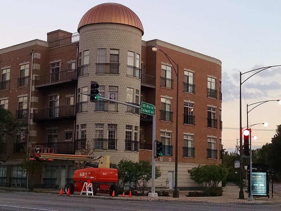 1st image of 6421 W Touhy Ave #1C