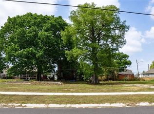 1730 Charbonnet St, New Orleans, LA 70117