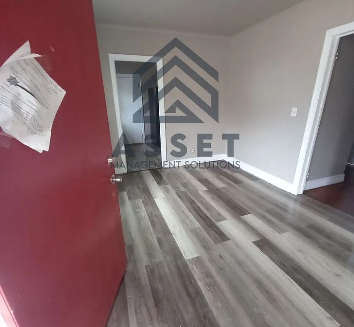 Cute 2 Bedroom Home Available for Lease & Rent to Own! — Photo 3