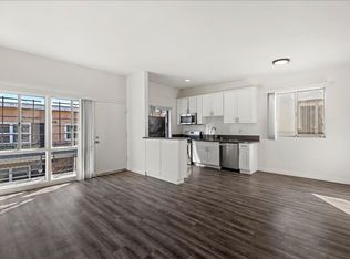 10203 Crenshaw Blvd APT 5, Inglewood, CA 90303